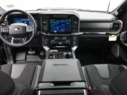 Ford F-150 Raptor 4WD SuperCrew 5.5' Box 2026