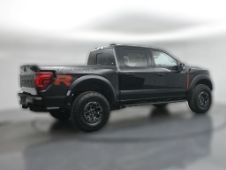 Ford F-150 Raptor 4WD SuperCrew 5.5' Box 2026