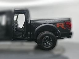 Ford F-150 Raptor 4WD SuperCrew 5.5' Box 2026