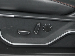 Ford F-150 Raptor 4WD SuperCrew 5.5' Box 2026