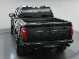 Ford F-150 Raptor 4WD SuperCrew 5.5' Box 2026