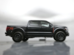 Ford F-150 Raptor 4WD SuperCrew 5.5' Box 2026
