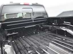 Ford F-150 XLT 4WD SuperCrew 5.5' Box 2025