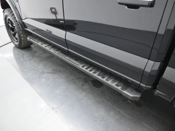 Ford F-150 XLT 4WD SuperCrew 5.5' Box 2025