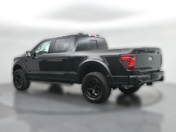 Ford F-150 XLT 4WD SuperCrew 5.5' Box 2025