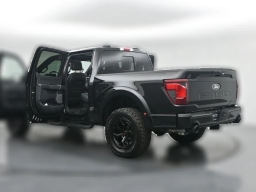 Ford F-150 XLT 4WD SuperCrew 5.5' Box 2025
