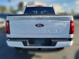 Ford F-150 XLT 4WD SuperCrew 5.5' Box 2026