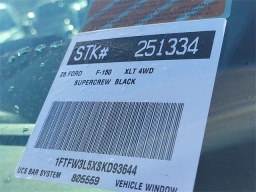 Ford F-150 XLT 4WD SuperCrew 5.5' Box 2025