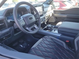 Ford F-150 XLT 4WD SuperCrew 5.5' Box 2025