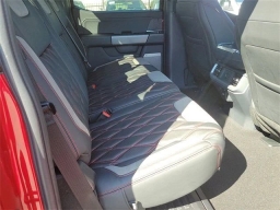 Ford F-150 XLT 4WD SuperCrew 5.5' Box 2025