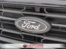 Ford F-150 XLT 4WD SuperCrew 5.5' Box 2025