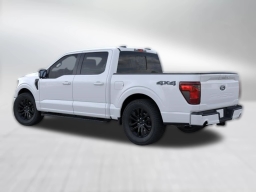 Ford F-150 XLT 4WD SuperCrew 5.5' Box 2026