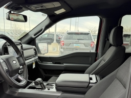 Ford F-150 XLT 4WD SuperCrew 5.5' Box 2025