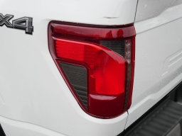 Ford F-150 XLT 4WD SuperCrew 5.5' Box 2025