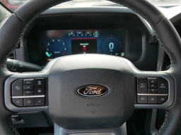 Ford F-150 XLT 4WD SuperCrew 5.5' Box 2025