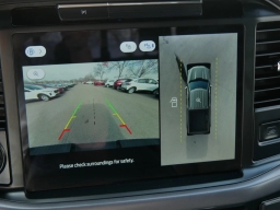 Ford F-150 XLT 4WD SuperCrew 5.5' Box 2025