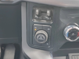 Ford F-150 XLT 4WD SuperCrew 5.5' Box 2025