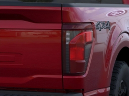 Ford F-150 XLT 4WD SuperCrew 5.5' Box 2026