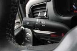 Ford F-150 LARIAT 4WD SuperCrew 5.5' Box 2026