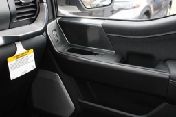 Ford F-150 LARIAT 4WD SuperCrew 5.5' Box 2026