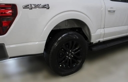 Ford F-150 LARIAT 4WD SuperCrew 5.5' Box 2026