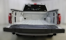 Ford F-150 LARIAT 4WD SuperCrew 5.5' Box 2026