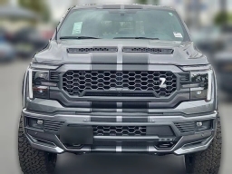 Ford F-150 LARIAT 4WD SuperCrew 5.5' Box 2025