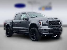 Ford F-150 LARIAT 4WD SuperCrew 5.5' Box 2025