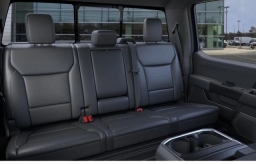 Ford F-150 LARIAT 4WD SuperCrew 5.5' Box 2026
