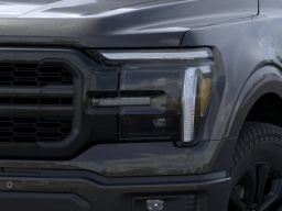 Ford F-150 LARIAT 4WD SuperCrew 5.5' Box 2025