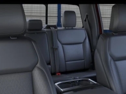 Ford F-150 LARIAT 4WD SuperCrew 5.5' Box 2026