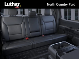 Ford F-150 LARIAT 4WD SuperCrew 5.5' Box 2026