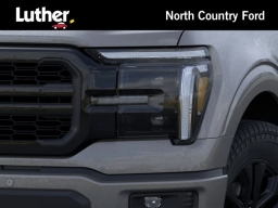 Ford F-150 LARIAT 4WD SuperCrew 5.5' Box 2026