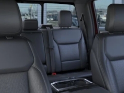 Ford F-150 LARIAT 4WD SuperCrew 5.5' Box 2026