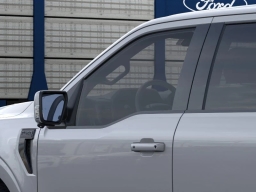 Ford F-150 LARIAT 4WD SuperCrew 5.5' Box 2026
