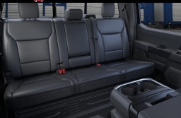 Ford F-150 LARIAT 4WD SuperCrew 5.5' Box 2026