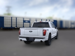 Ford F-150 LARIAT 4WD SuperCrew 5.5' Box 2026