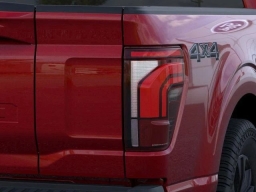 Ford F-150 LARIAT 4WD SuperCrew 5.5' Box 2026