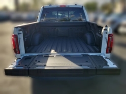 Ford F-150 LARIAT 4WD SuperCrew 5.5' Box 2026