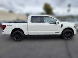 Ford F-150 LARIAT 4WD SuperCrew 5.5' Box 2025