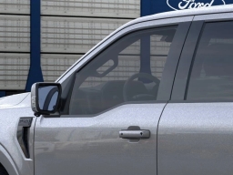 Ford F-150 LARIAT 4WD SuperCrew 5.5' Box 2026