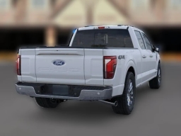 Ford F-150 LARIAT 4WD SuperCrew 6.5' Box 2025