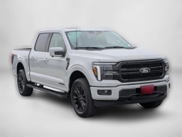 Ford F-150 LARIAT 4WD SuperCrew 5.5' Box 2026