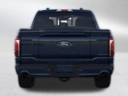 Ford F-150 LARIAT 4WD SuperCrew 5.5' Box 2026