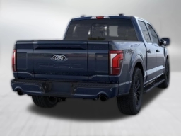 Ford F-150 LARIAT 4WD SuperCrew 5.5' Box 2026