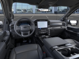 Ford F-150 LARIAT 4WD SuperCrew 5.5' Box 2025