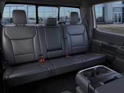 Ford F-150 LARIAT 4WD SuperCrew 5.5' Box 2025
