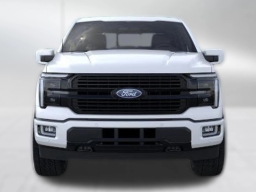 Ford F-150 Platinum 4WD SuperCrew 5.5' Box 2026