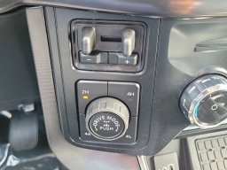 Ford F-150 Platinum 4WD SuperCrew 5.5' Box 2026