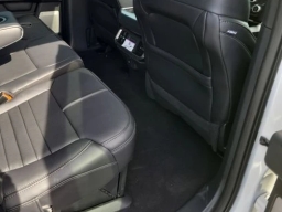 Ford F-150 Platinum 4WD SuperCrew 5.5' Box 2026